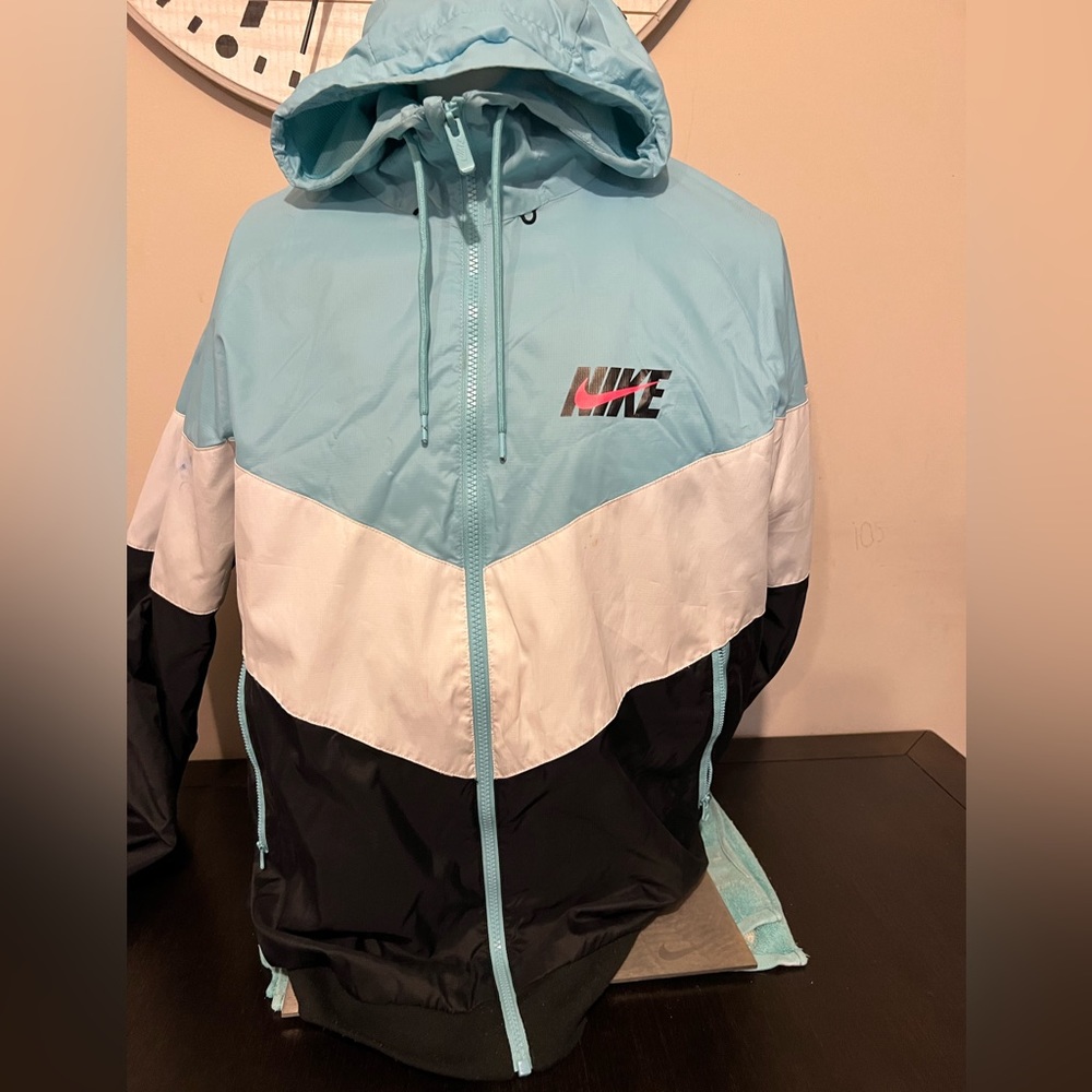 Large mens Nike jacket